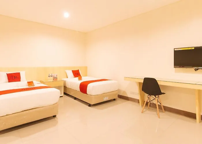 Reddoorz @ Kaizen Taft Avenue ホテル *