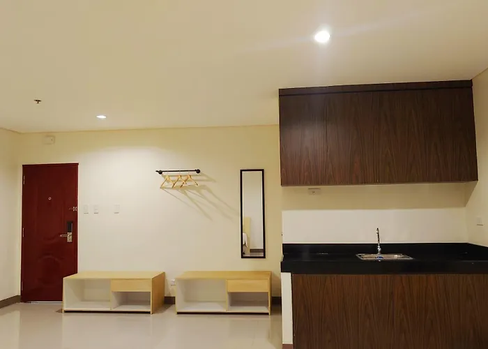 ホテル Reddoorz @ Kaizen Taft Avenue マニラ市