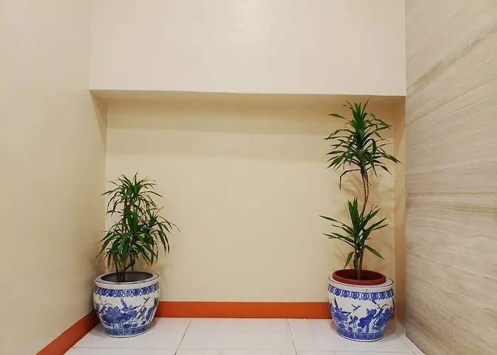 Hotel Reddoorz @ Kaizen Taft Avenue *